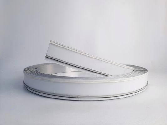 ความกว้าง 11cm 12cm ตัวอักษรช่อง ฝาปิดแต่ง อลูมิเนียม PVC วัสดุ แชนแนลยูม