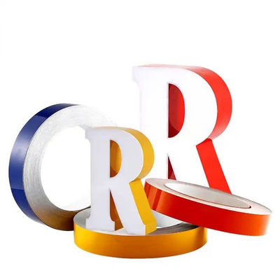 ความแข็งแรง 50MPa แชนแนลยูม อลูมิเนียมไม่มีการตัด ตัวอักษรช่อง ม้วน