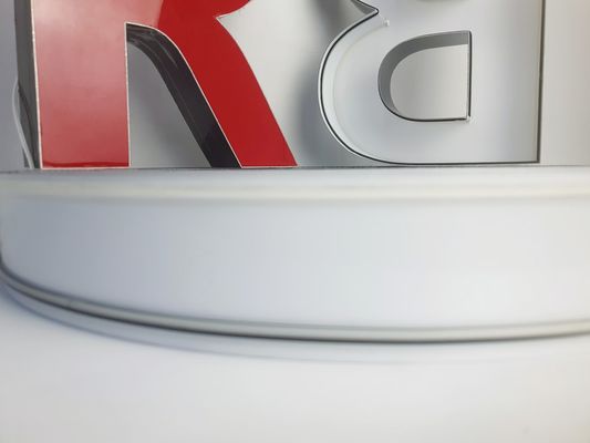 ความกว้าง 30 มิลลิเมตร อักษร แชนแนลยูม สามารถปรับแต่ง ฝาปิดแต่ง สําหรับป้าย