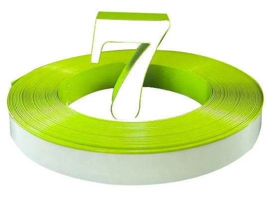 สัญลักษณ์ที่ส่องแสง ติดหมวกม้วนสีเขียว อลูมิเนียม ติดหมวก