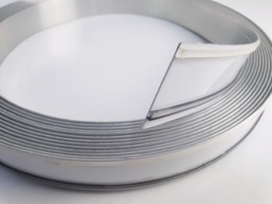 3-14cm อลูมิเนียมหรือ PVC Letterform Edge Trimlees LED Channel Letters สําหรับป้ายโฆษณาภายในภายนอก