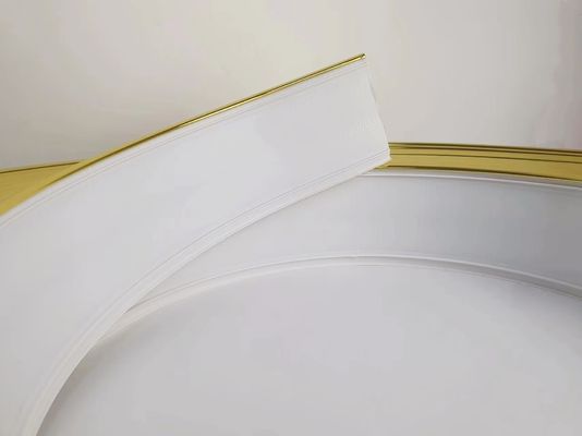 ช่องอักษรแสง Trim Cap Strip With 68MM 70MM 76MM 93MM ความกว้างช่องอักษร Trim Cap