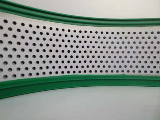 สีเขียว มีรู อลูมิเนียม Trim Cap Hand Bent 50M Roll with Aluminum Alloy Coil สีเขียว มีรู อลูมิเนียม Trim Cap Hand Bent 50M Roll with Aluminum Alloy Coil