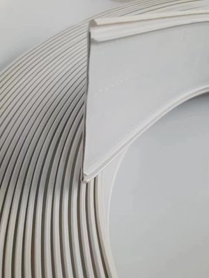 สีขาว ช่องจดหมาย Trim Cap ด้วยความแข็งของอลูมิเนียม 70MM 76MM 93MM